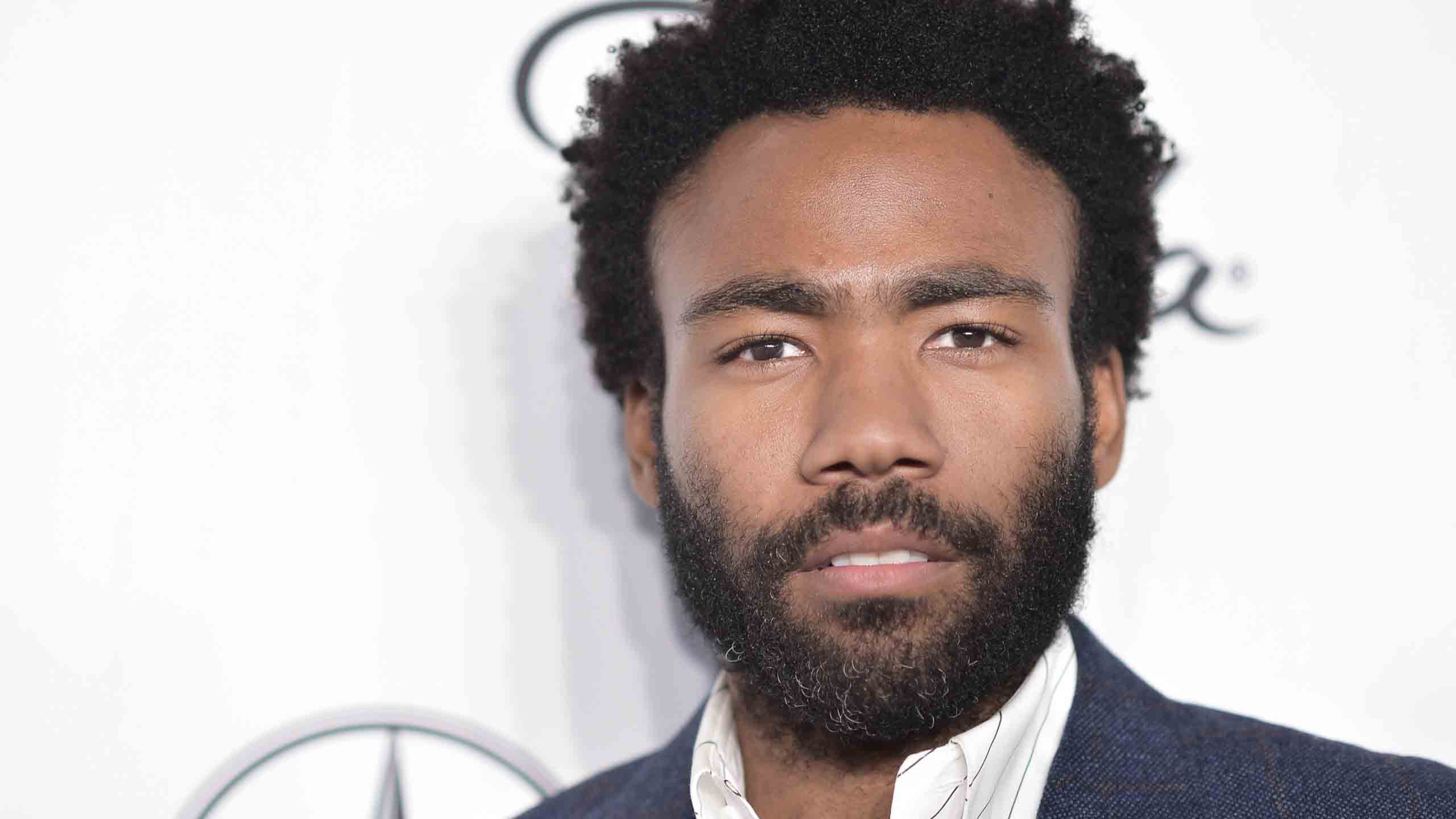 Donald Glover Donald McKinley Glover Jr. (born September 25, 1983) is an American actor, comedian, writer, producer, director, rapper, singer, songwriter, and DJ. H...
